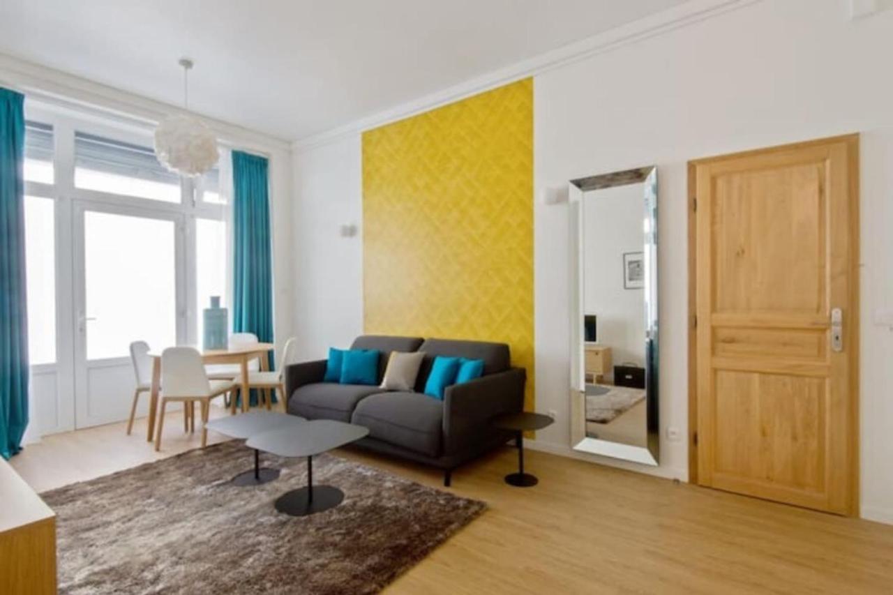Cozy 2 Bedroom Apartment In París Exterior foto